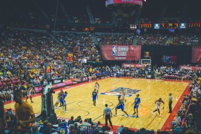 九游娱乐网站体验棒-南非羚羊队：以高压防守与进攻威胁为对手制造巨大麻烦，南非羚羊皮皮衣特点