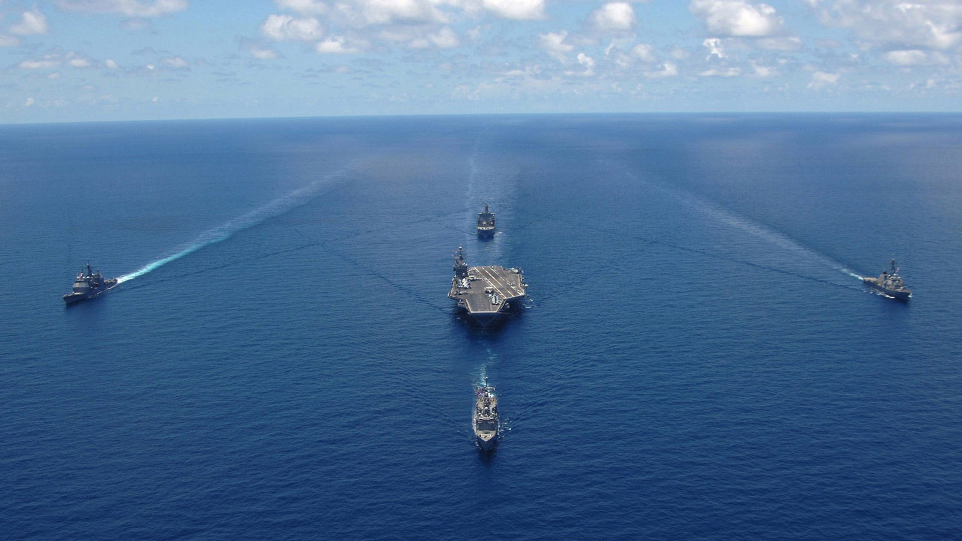 比赛中球员如何快速适应对手节奏,简要说明比赛中如何打球